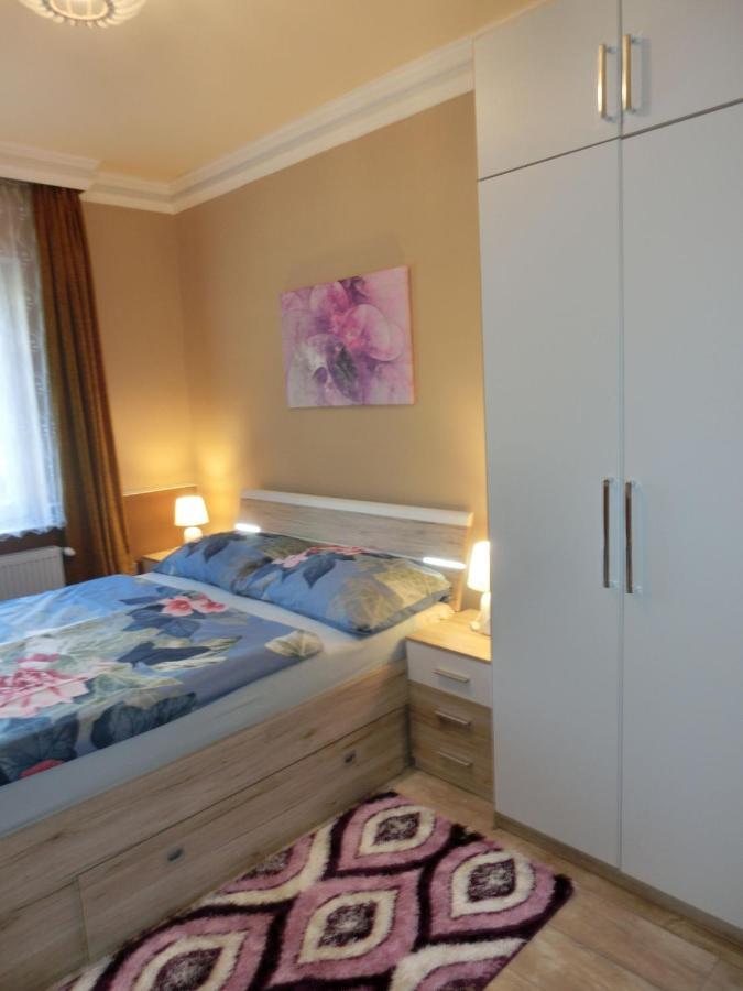 Pilis Apartman Piliscsaba ภายนอก รูปภาพ